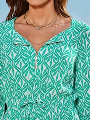 Sosandar Green Geometric Print Tie Waist Dress - Image 3 of 5