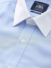 The Savile Row Company Blue Textured 100% Cotton Classic Fit Winchester Formal Shirt - Image 2 of 3