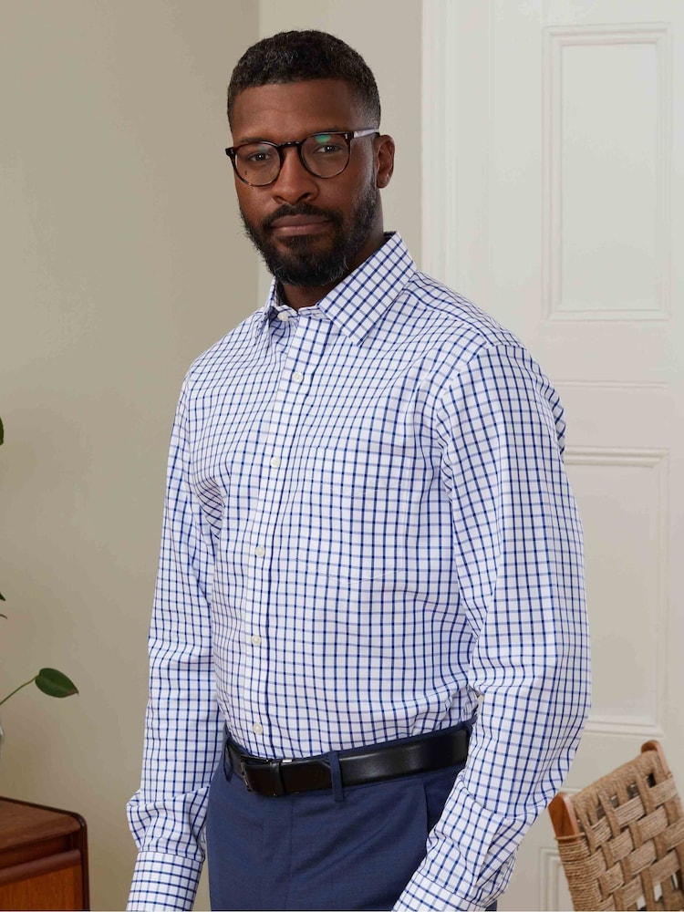 The Savile Row Company Blue 100% Cotton Check Classic Fit Non-Iron Single Cuff Formal Shirt - Image 1 of 4