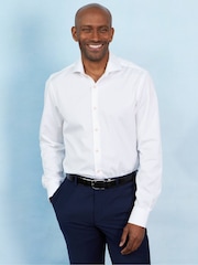 The Savile Row Company Slim Fit Smart Casual 100% Cotton White Shirt With Contrast Buttons - Изображение 1 из 5