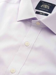 أرجواني - قميص رسمي تلبيس رشيق بأساور فردية من قماش تويل قطني من Savile Row Company - صورة 4 من 5