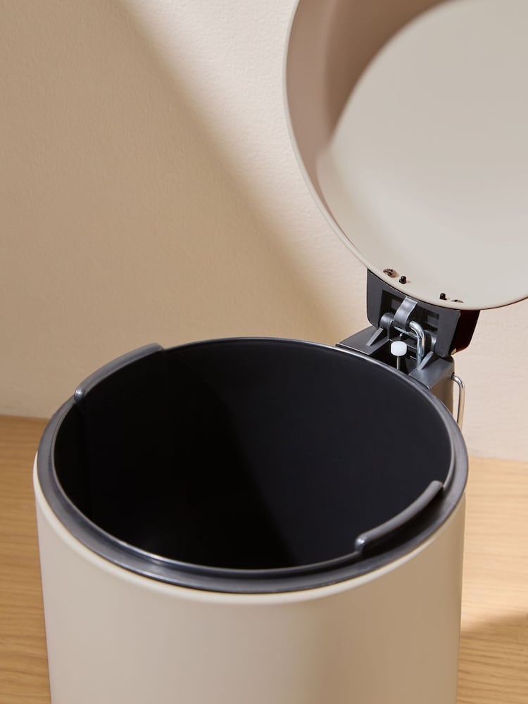 MADE.COM Cream Joss 5 Litre Soft Close Pedal Bin - Image 2 of 3