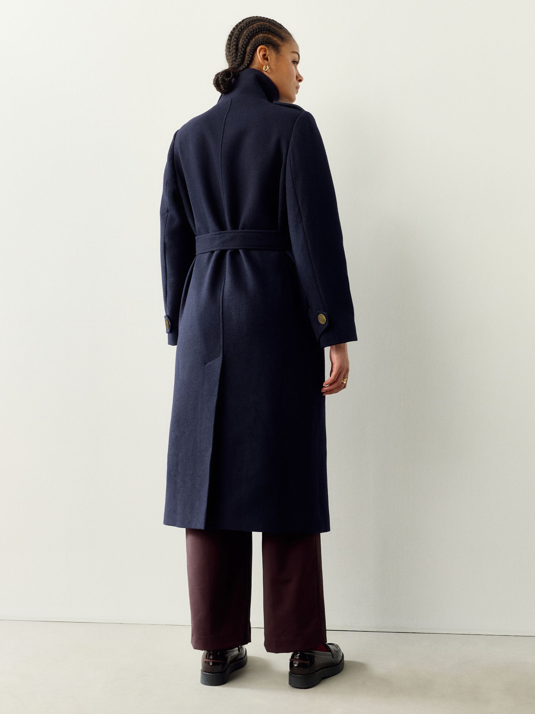 Next：日本 ネイビー ブルー - フォーマル ファンネルネック コート