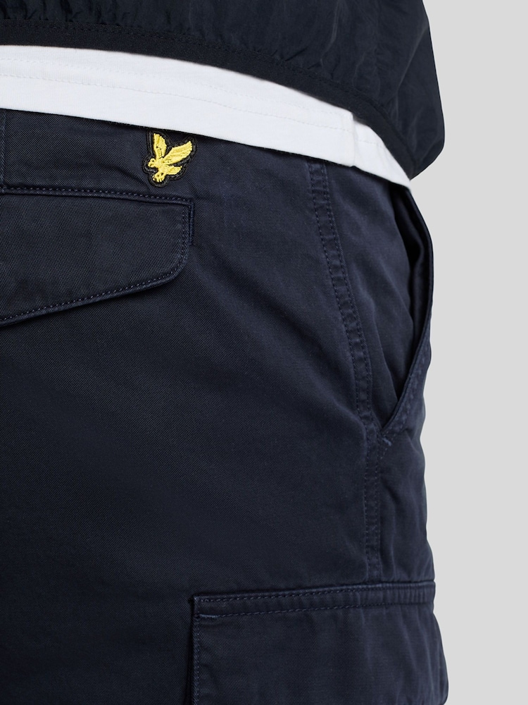 Lyle & Scott Blue 100% Cotton Cargo Shorts - Image 4 of 5