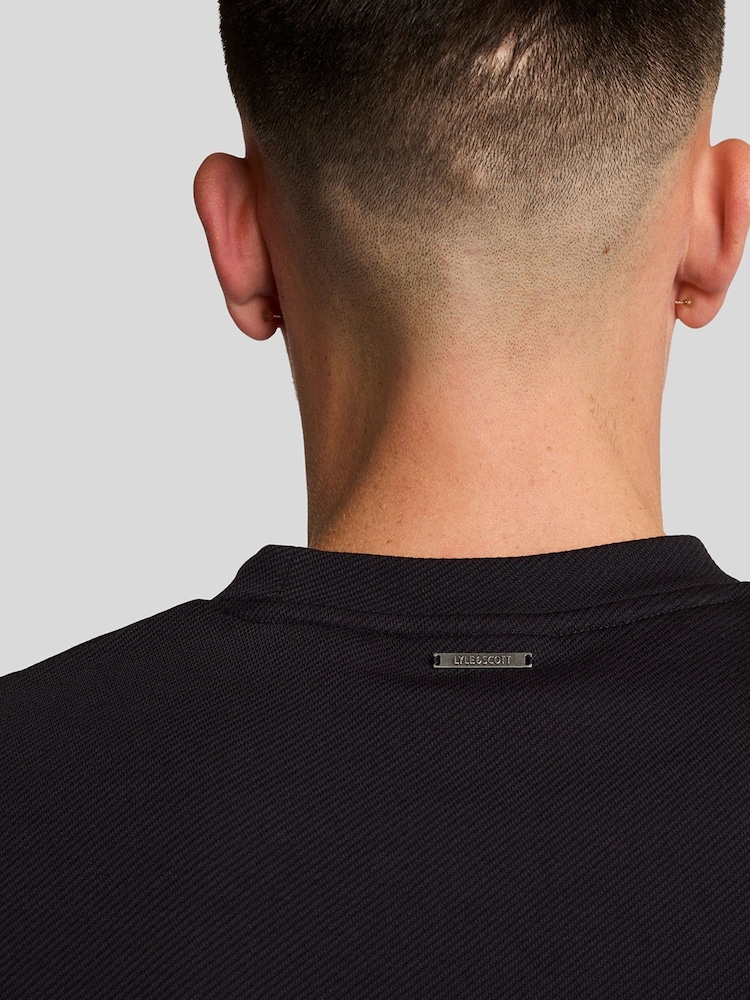 Lyle & Scott Black Twill Texture Crewneck T-Shirt - Image 4 of 4