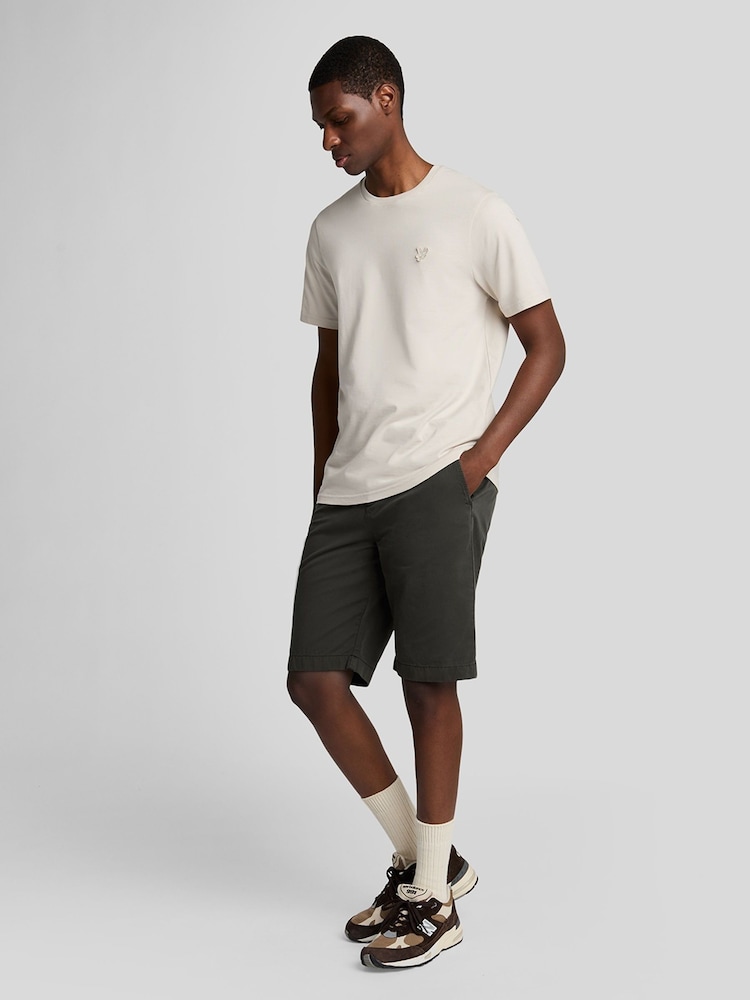 Lyle & Scott Green 100% Cotton Chinos Shorts - Image 1 of 5