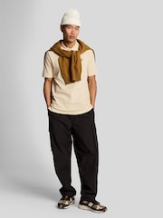 Lyle & Scott Crepe Polo Shirt - صورة 2 من 5