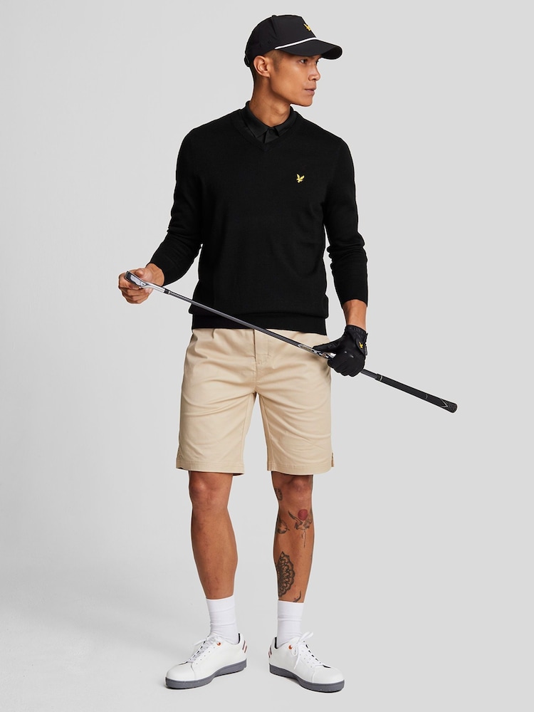 Lyle & Scott Black Golf V-Neck Pull-Over Jumper - Image 4 of 5