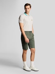 Lyle & Scott Course Stretch Chinos Shorts - Imagen 2 de 5