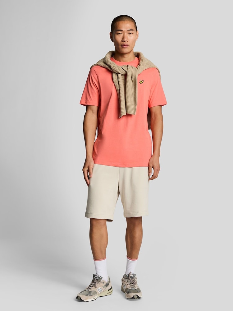 Roșu - Tricou simplu Lyle & Scott din bumbac - Image 4 of 5