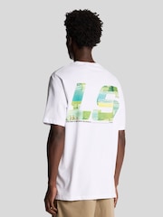 Lyle & Scott White 100% Cotton Polaroid Graphic T-Shirt - Image 3 of 5