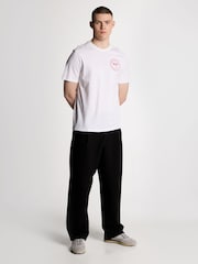 Lyle & Scott White 100% Cotton Game of Two Halves Graphic T-Shirt - Image 2 of 4