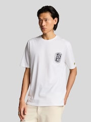 Lyle & Scott 100% Cotton Embroidered Badge Graphic T-Shirt - Imagen 1 de 4