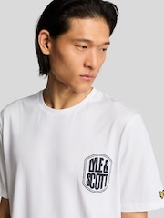 Lyle & Scott 100% Cotton Embroidered Badge Graphic T-Shirt - Imagen 4 de 4