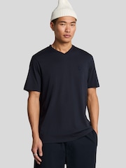 Lyle & Scott 100% Cotton Superfine V Neck T-Shirt - Imagen 1 de 5