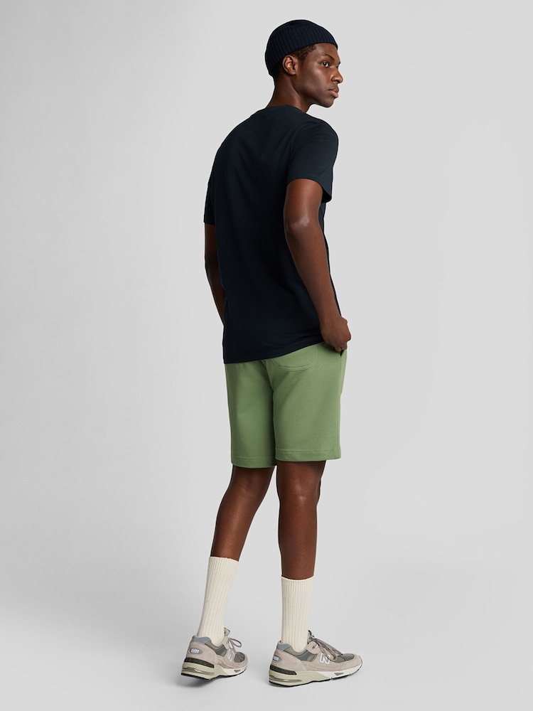 Lyle & Scott Green 100% Cotton Sweat Shorts - Image 3 of 5