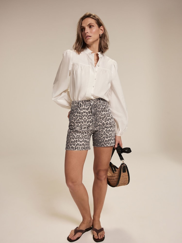 Mint Velvet Cream Leopard Print Denim Shorts - Image 4 of 8