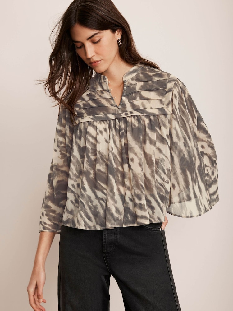 Mint Velvet Cream Animal Print Blouse - Image 2 of 8 Mint Velvet Cream Animal Print Blouse - Image 2 of 8