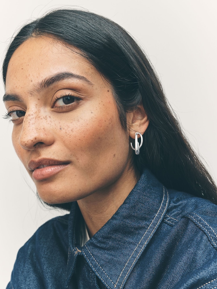 Silver Tone Crossover Hoop Earrings - Image 2 of 7