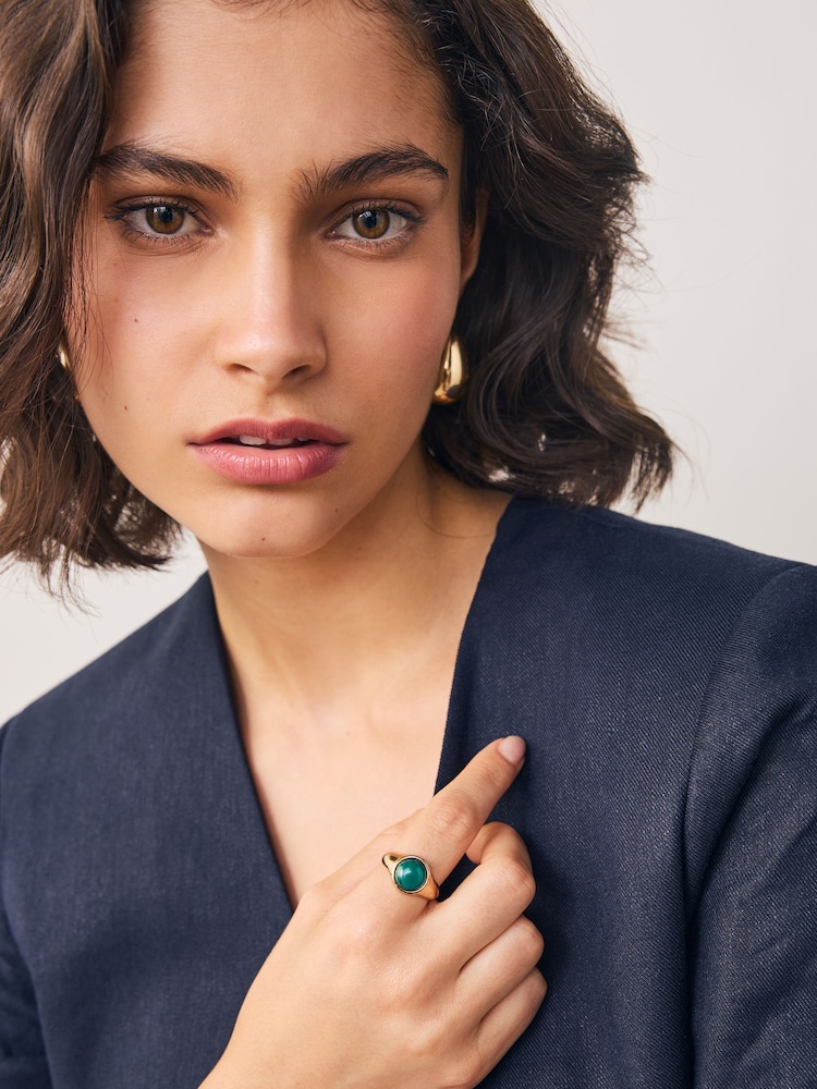 لون ذهبي - Resin Stone Ring - صورة 2 من 5