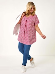 Roman Curve Pleat Front Printed Stretch Top - Image 2 of 5