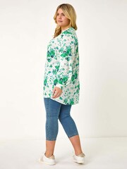 Blusa con pinzas y estampado floral para tallas grandes de Roman - Imagen 3 de 5
