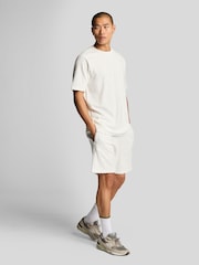 Lyle & Scott Emblem Towelling Shorts - Изображение 2 из 5