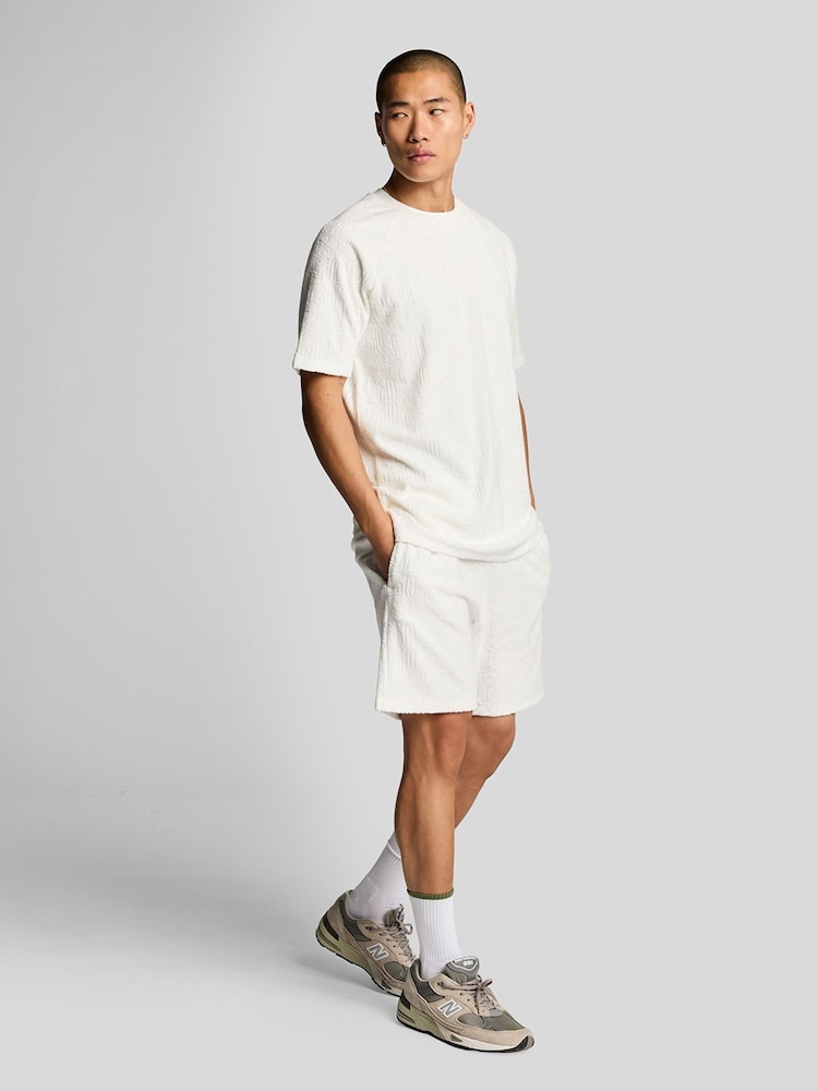 Lyle & Scott Emblem Towelling Shorts - Изображение 2 из 5