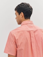 Camisa de manga curta GANT Regular Fit 100% algodão Popeline - Imagem 4 de 6