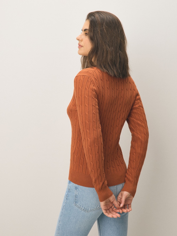 GANT Brown Stretch Cotton Cable Knit V-Neck Sweater - Image 2 of 5 GANT Brown Stretch Cotton Cable Knit V-Neck Sweater - Image 2 of 5
