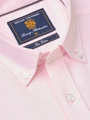 Brook Taverner Pink Light Regular Fit 100% Cotton Oxford Shirt - Image 2 of 3