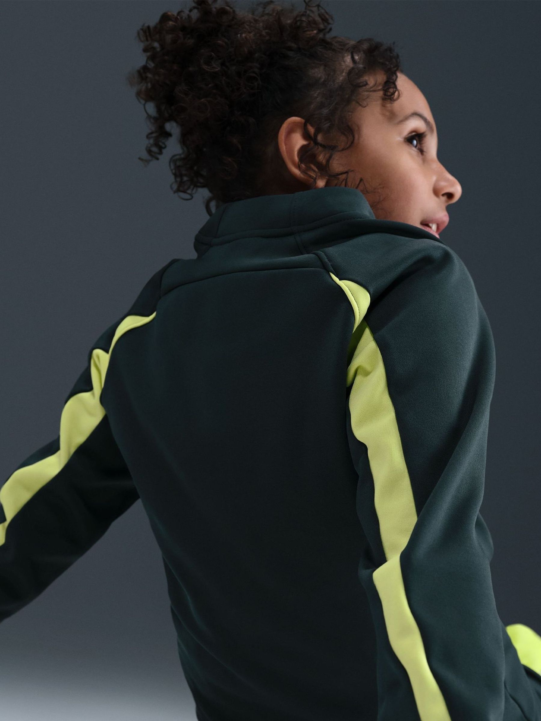NIKE Therma-FITレペル カルチャーオブフットボール セットアップ NIKE Therma-FITレペル カルチャーオブフットボール セットアップ