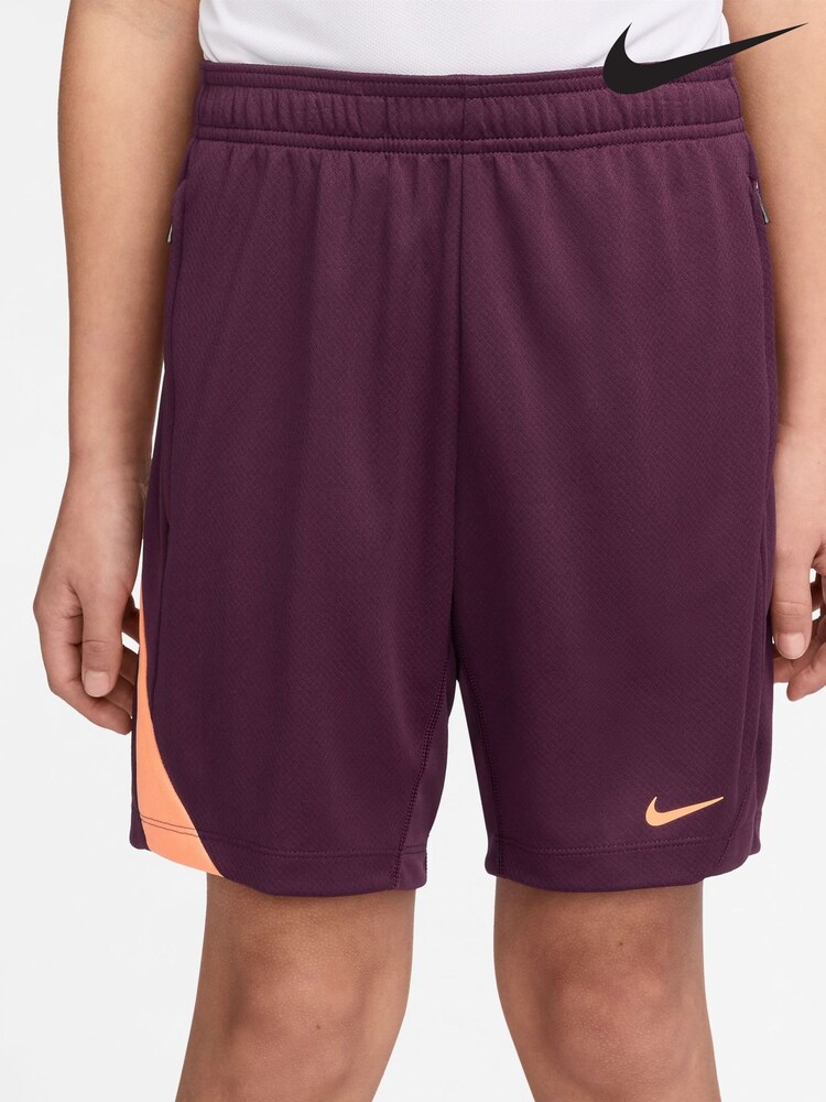 Bordeaux-Burgunder - Nike Strike 24 Dri-FIT-Shorts - Bild 1 von 6