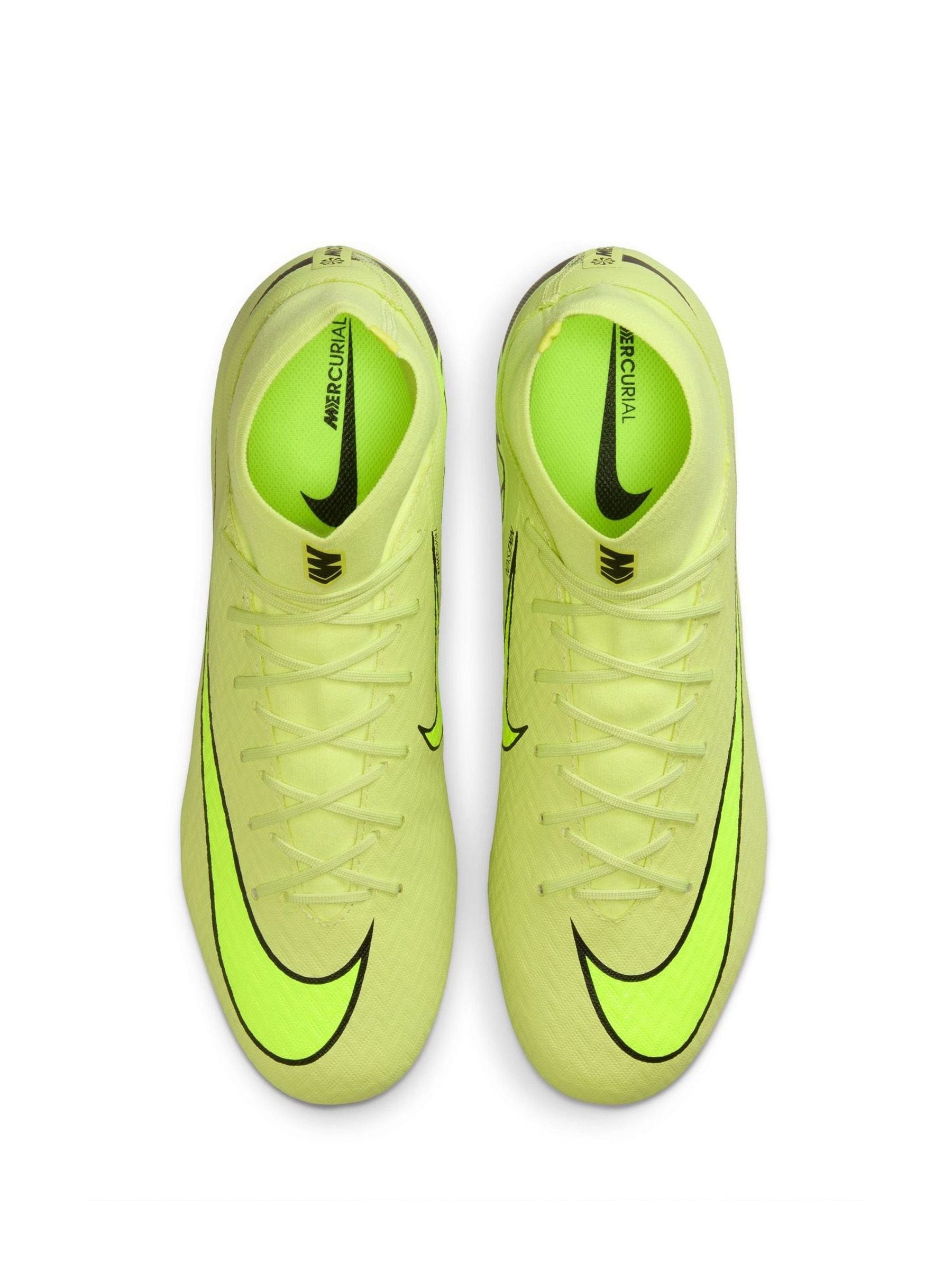 Cumpără Verde - Ghete și cizme de fotbal pentru teren Nike