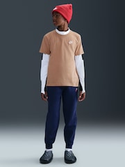 棕色 - Nike Short Sleeve Club T-Shirt - 圖片 7/7