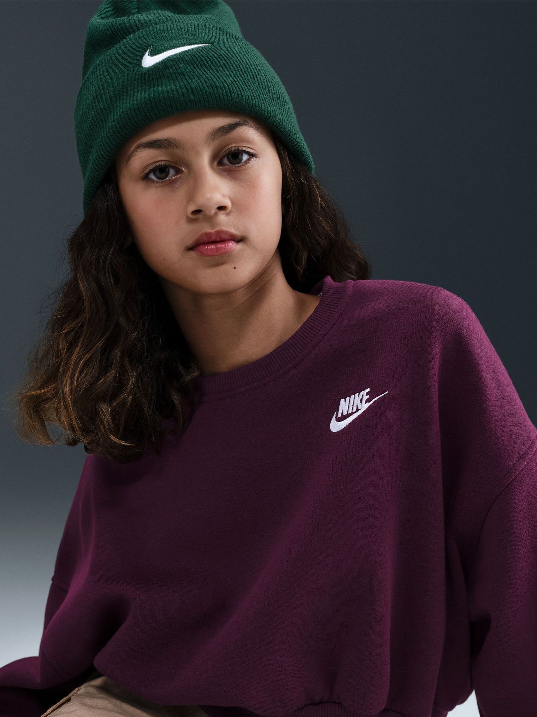 nike crewneck burgundy