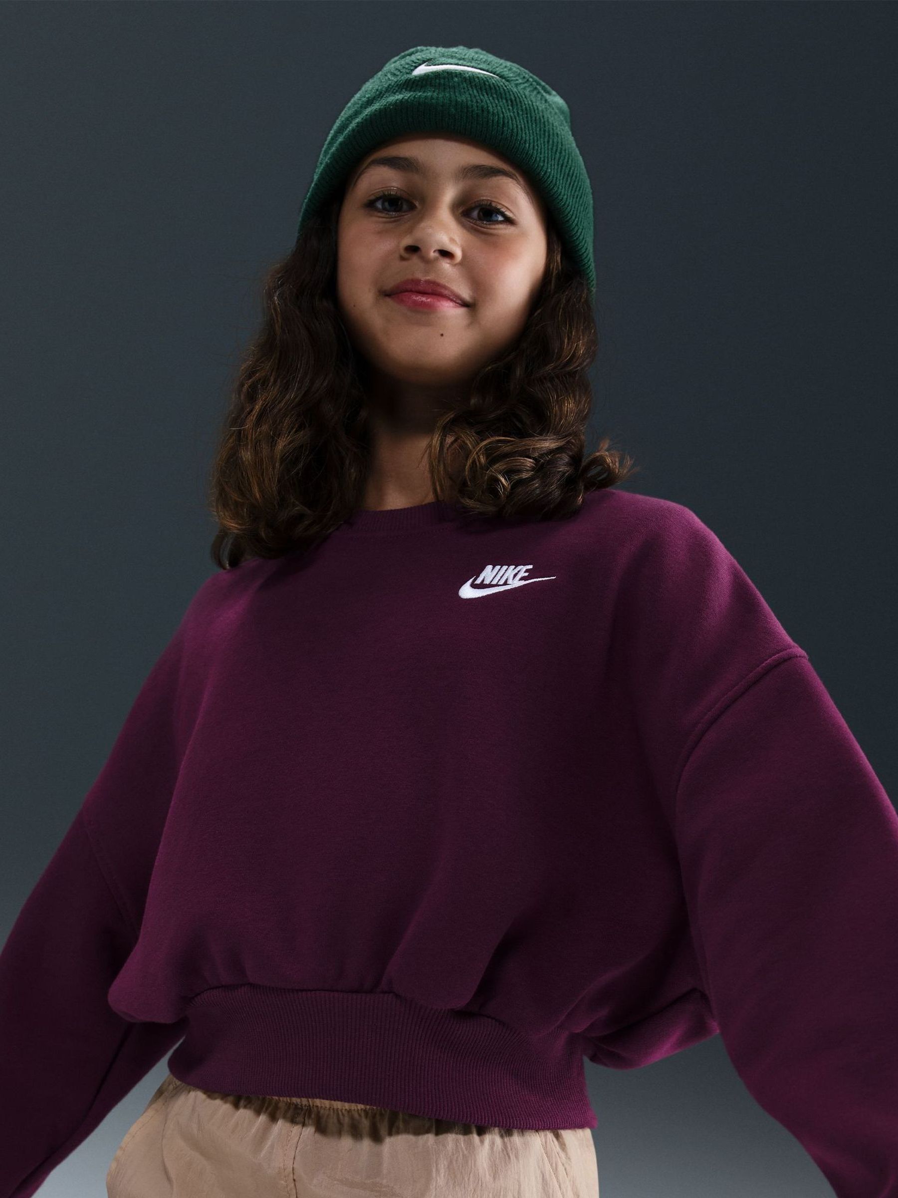 nike club crew sweatshirt burgundy