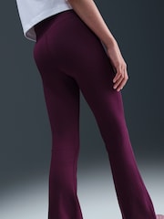 Bordeaux-Burgunder - Nike – ausgestellte Leggings mit hohem Bund - Bild 5 von 5