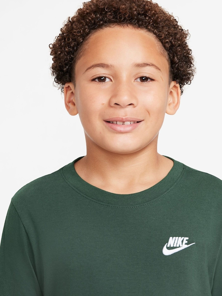 Nike Fir Green Sportswear Long Sleeve T-Shirt - Image 3 of 3 Nike Fir Green Sportswear Long Sleeve T-Shirt - Image 3 of 3