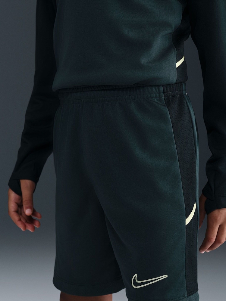 Nike Dark Seaweed Green Dri-FIT Academy 25 Shorts - Image 10 of 10