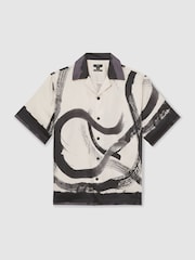 Reiss Charcoal Grey/Off White Zephr Brushstroke-Print Cuban-Collar Shirt - Image 2 of 7