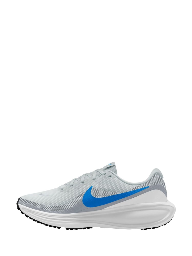 Nike Black Revolution 8 Road Running Trainers - Image 2 of 4 Nike Black Revolution 8 Road Running Trainers - Image 2 of 4
