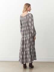 Finery Blue Tilly Crepe Printed Midi Smock Dress - Image 4 of 4