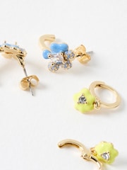 Oliver Bonas Gold Ria Flower & Leaf Print Mismatch Hoops Earrings Set - Image 3 of 3
