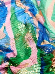Oliver Bonas Multicoloured Green Foil Zebra Print Pleated Lightweight Scarf - Imagen 4 de 4