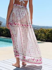 White Floral Lightweight Sarong - Image 3 of 4