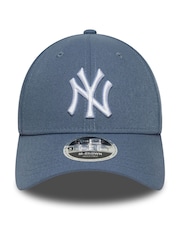 New Era Black Hat - Image 1 of 6