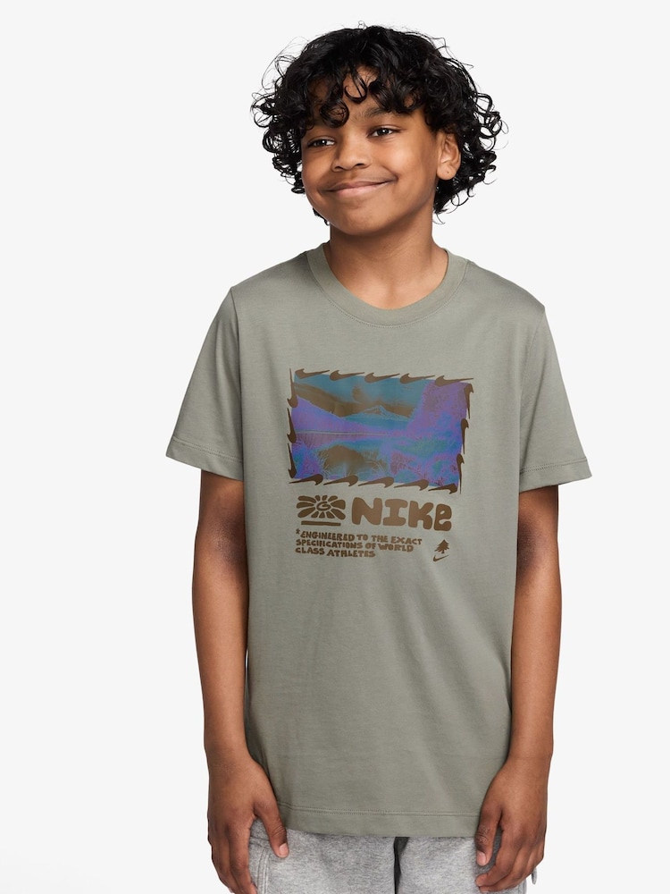 Nike Army Green Photo Graphic Print T-Shirt - Image 1 of 3
