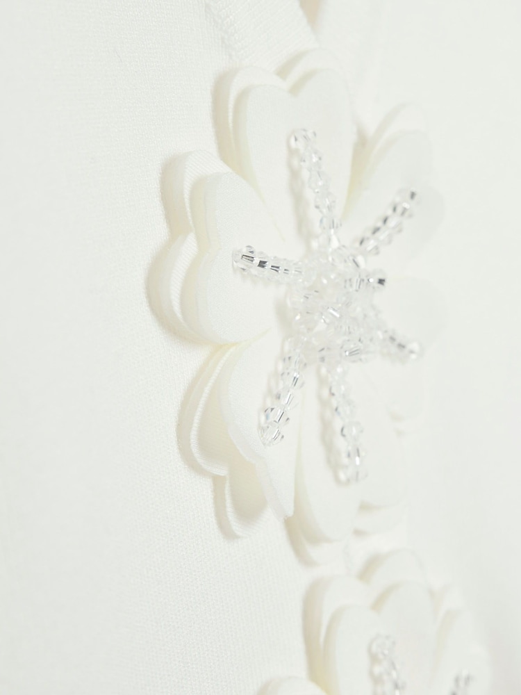 River Island White 3D Flower Cardigan - Image 4 of 4