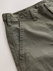 Verde caqui - Corte estándar - Authentic Cotton Rich Stretch Trousers - Imagen 9 de 10